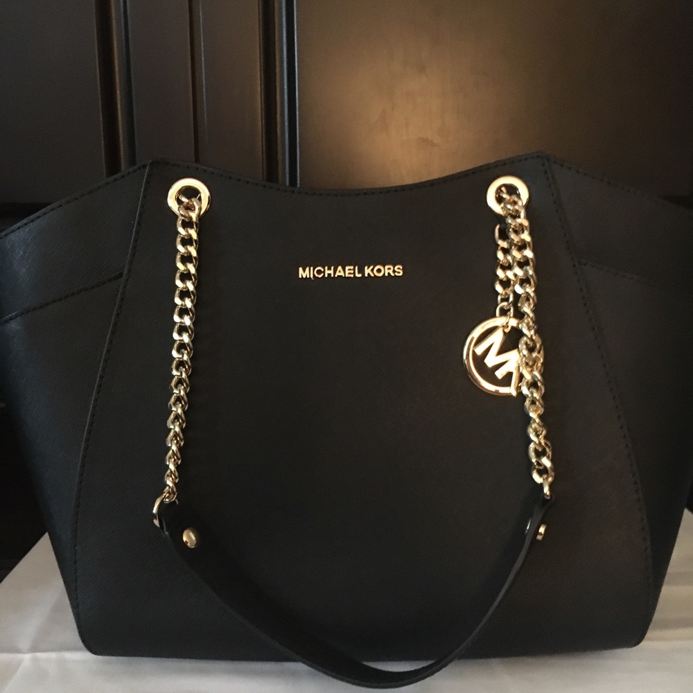 Michael Kors Jet Set Large Saffiano Leather  Bag